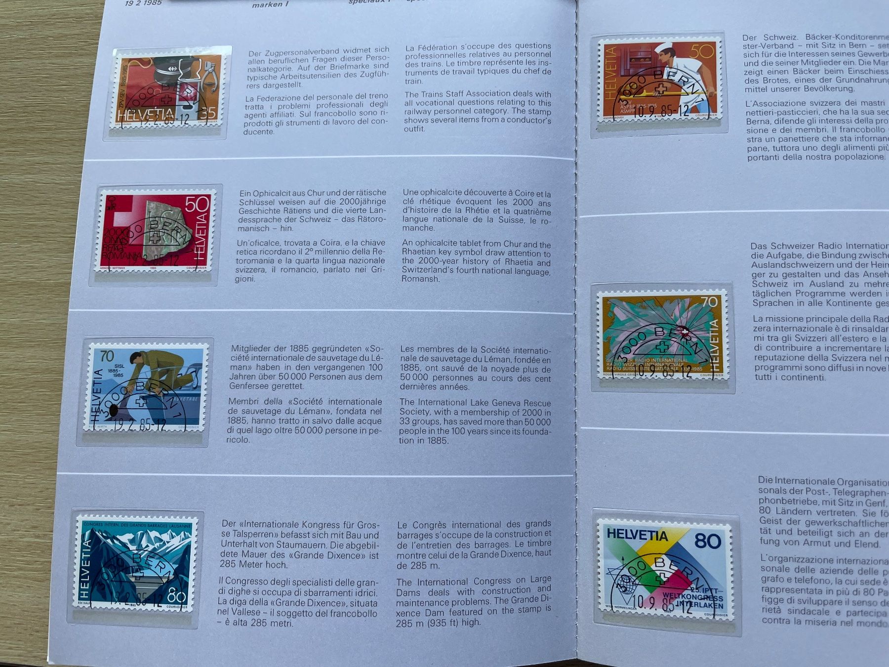 Tutti i francobolli: Carnet timb. 1985, prix poste 22.- SBK 50.- – Usato da Sonceboz-Sombeval venduto da Comment2 3