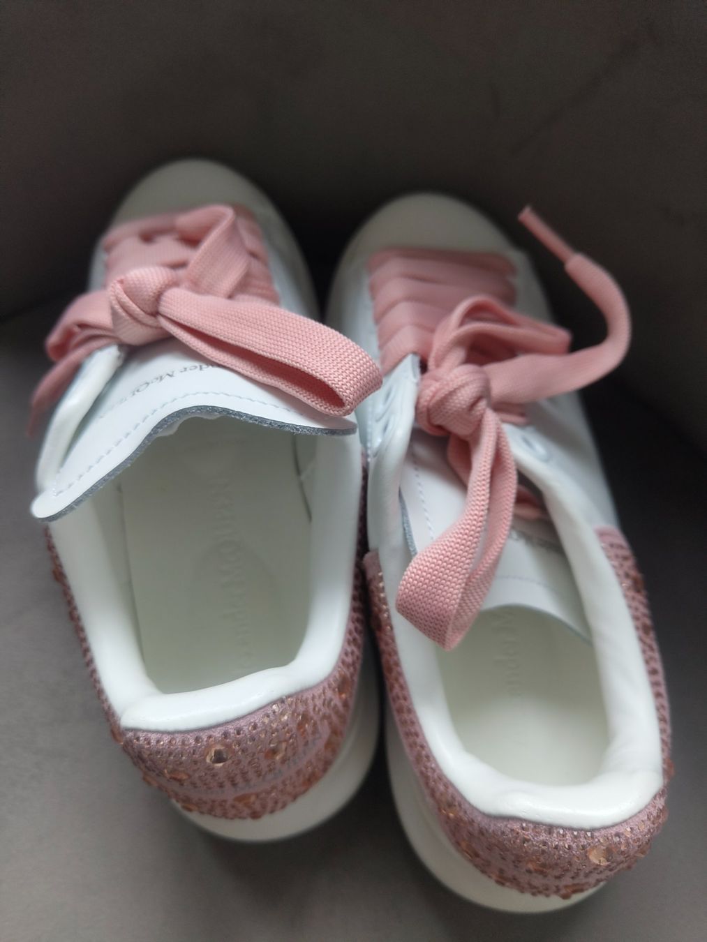 Alexander Mcqueen Scarpe da donna: Tenis – Nuovo (secondo la descrizione) da Grand-Lancy venduto da ana_7y2f 5