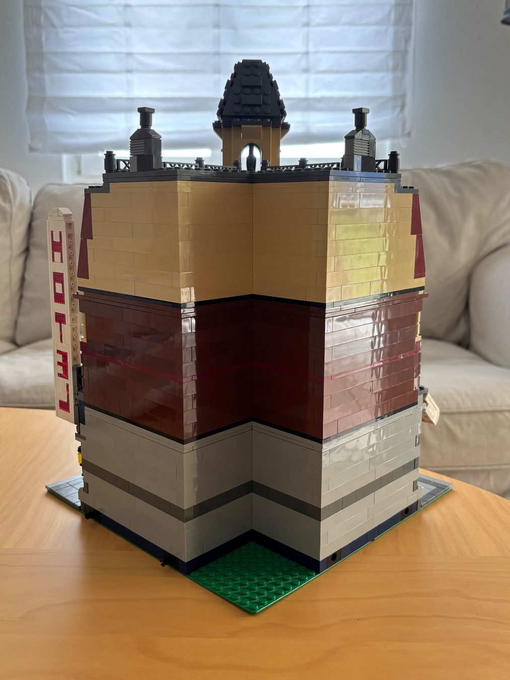 Lego Kit di costruzioni: Lego 10182 Cafe Corner Modular Building – Usato da Gelterkinden venduto da nomit02 4