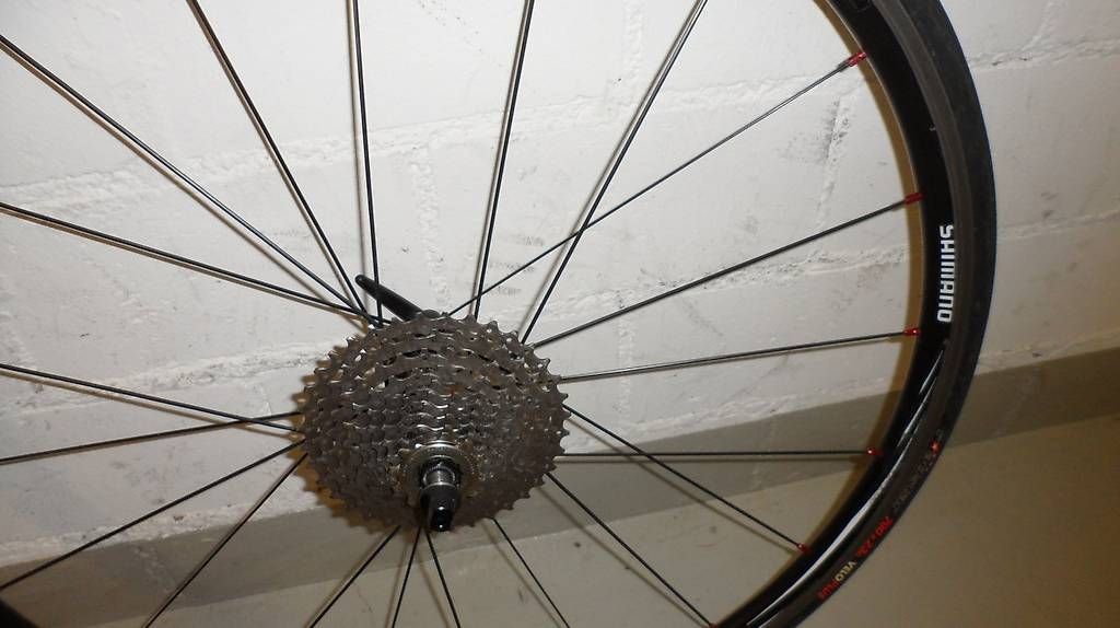 Ersatzteile: Shimano Rennvelorad – Gebraucht aus Effretikon von Renbrun 3