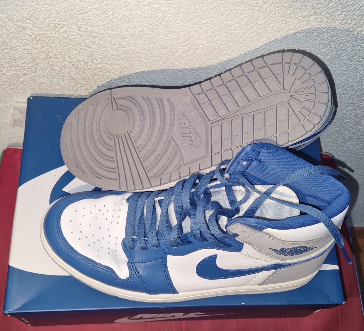 Jordan Scarpe da uomo: Jordan 1 Retro High True Blue – Nuovo (secondo la descrizione) da Zürich venduto da iAmmann 3