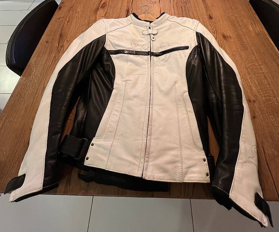 Giacche: Richa Motorradjacke Damen Grösse 36 – Usato da Geroldswil venduto da Nadine_Bosshard