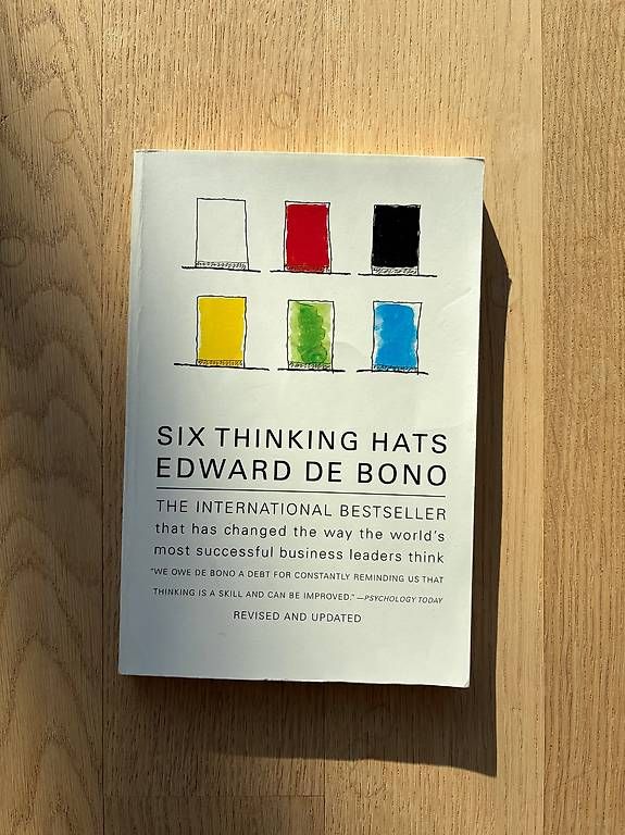 Libri: Six Thinking Hats / Edward de Bono – Usato da Pfäffikon ZH venduto da eggisun