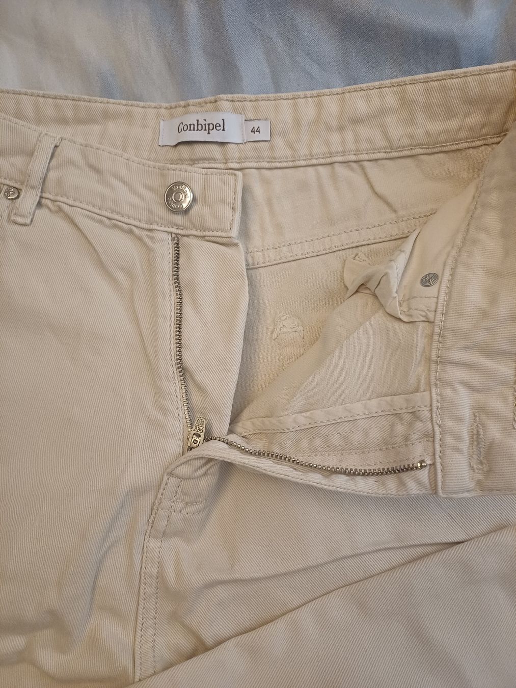 Pantaloni: High-waisted trousers – Nuovo (secondo la descrizione) da Dietikon venduto da Francesca_Pk 1