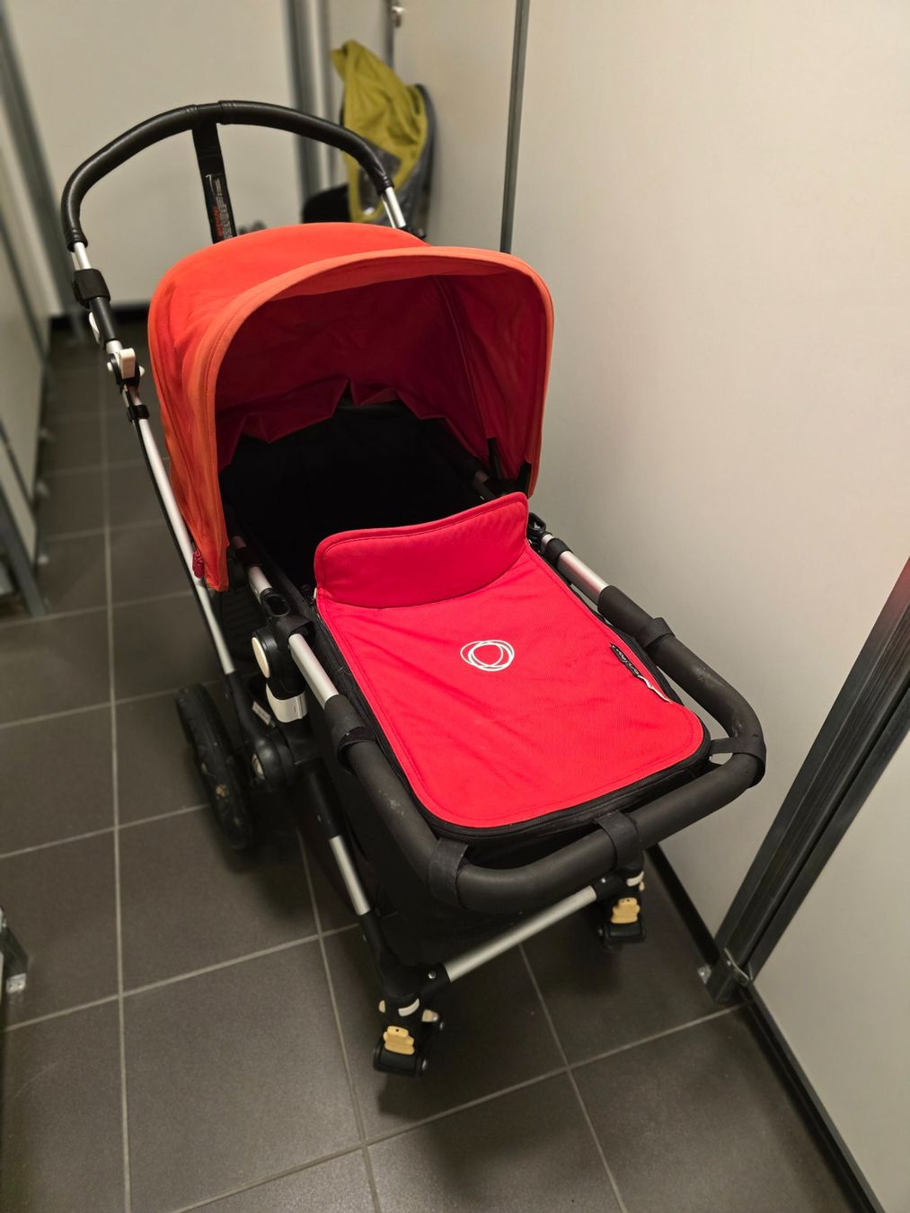 Bugaboo Kinderwagen: Carrozzina e passeggino Bugaboo camaleon 3 – Gebraucht aus Melide von sar_r6lr
