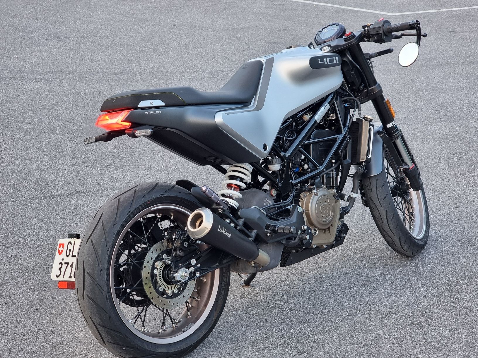 Husqvarna Strada: Husqvarna Vitpilen 401 – Usato da Glarus venduto da fschneider99 6
