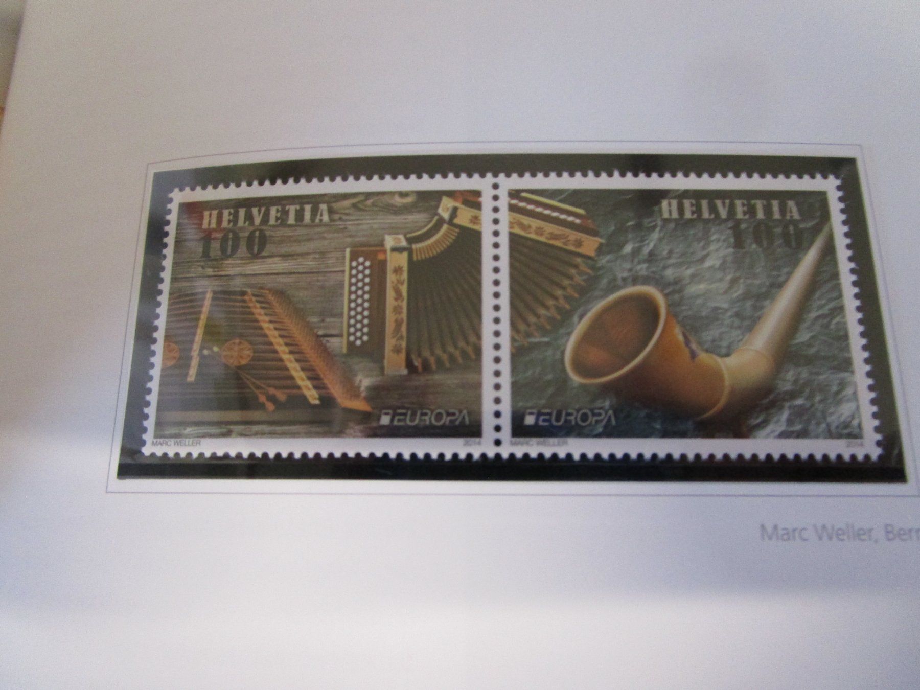 Tous les timbres: Jahrbuch Schweizer Briefmarken 2014 – D'occasion à Rupperswil par Ema10 8