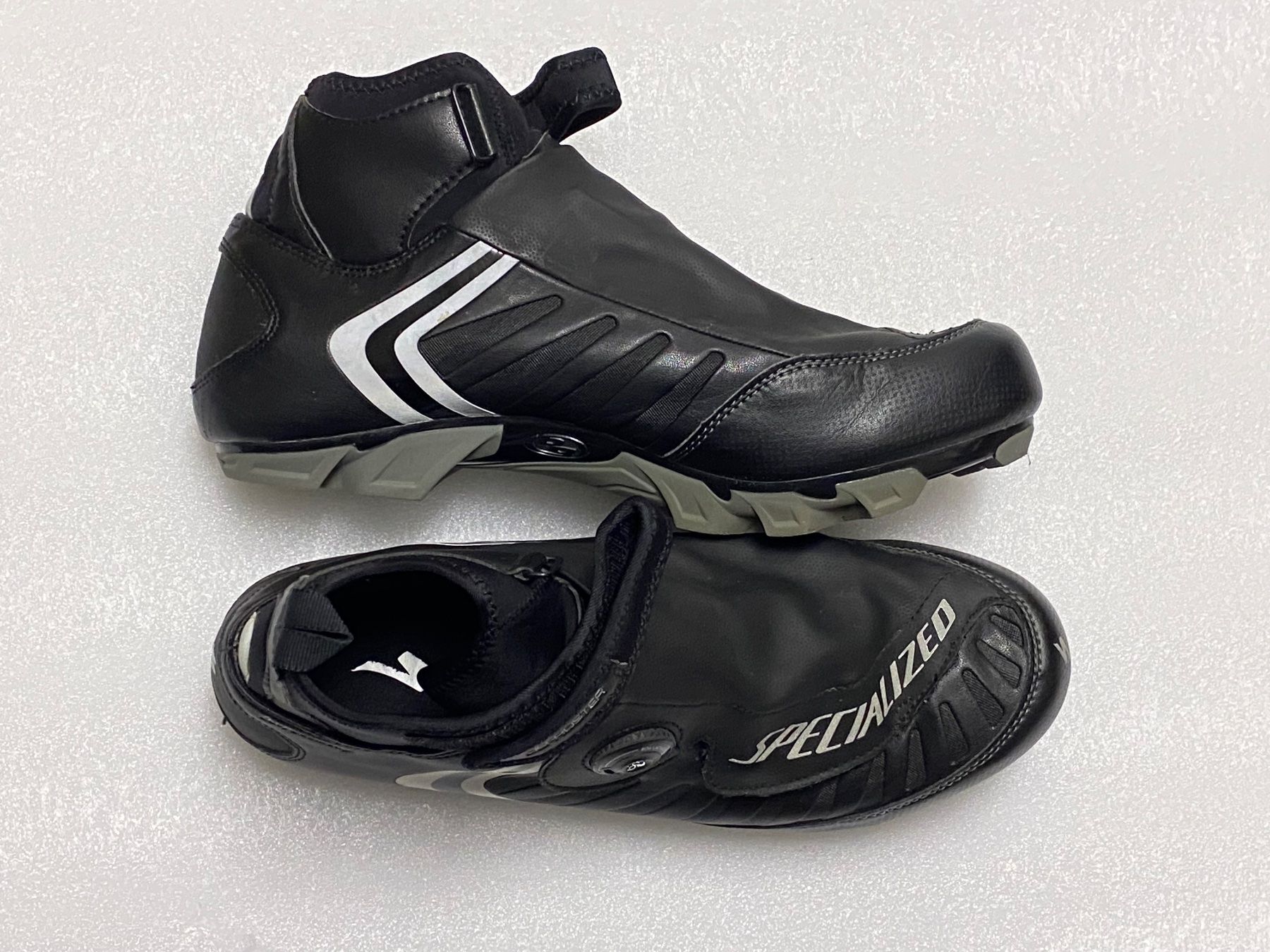 Scarpe da uomo: Specialized MTB-Schuhe Defroster / Gr. 47 – Usato da Frauenfeld venduto da Peedee-1