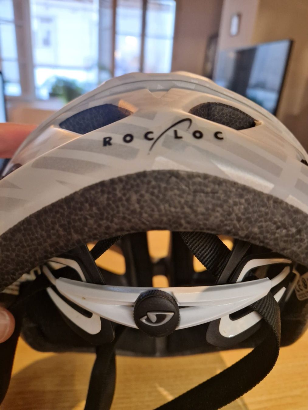 Giro Casques: Casque GIRO L – D'occasion à Orvin par inf_c6xw 2