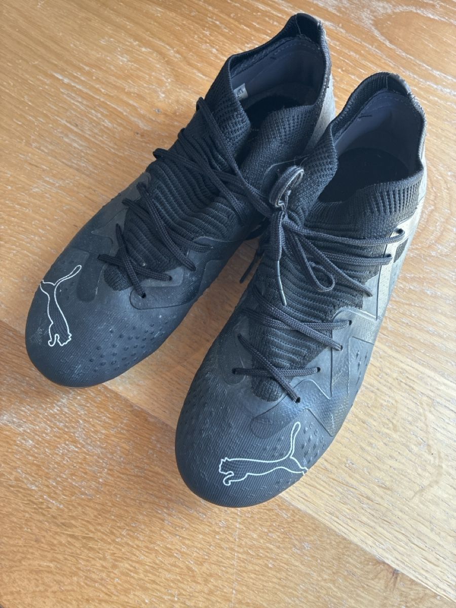 Puma Scarpe per ragazzi: Fussballschuhe Grösse 37.5 – Usato da Reckingen VS venduto da Medeia01