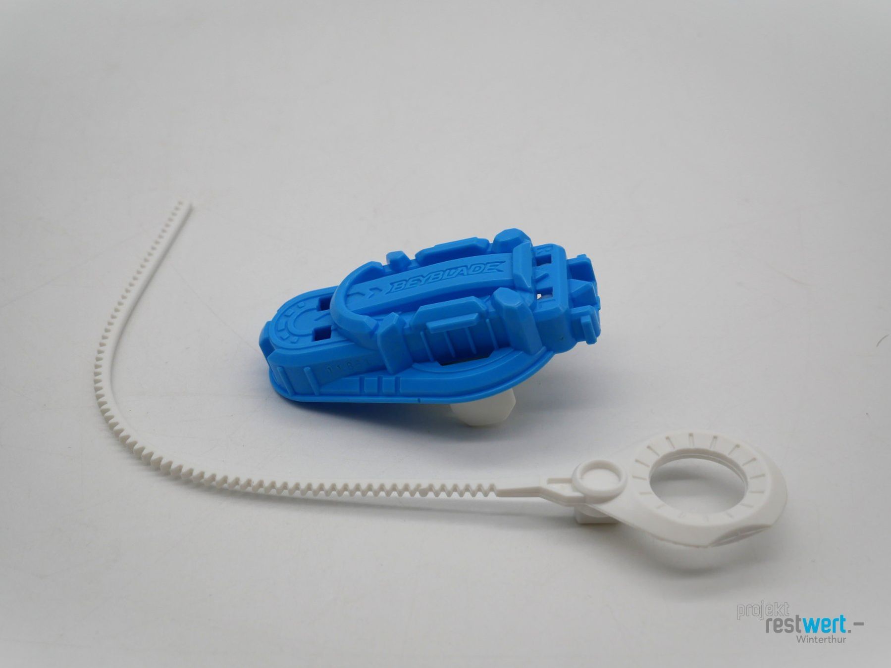 Hasbro Giocattoli: HASBRO Beyblade Triumph Dragon D6 – Usato da Winterthur venduto da Restwert_Winterthur 6