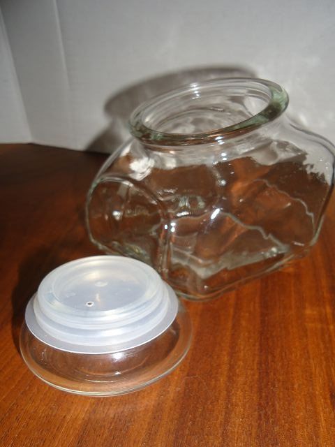 Bicchieri: Glasdose Vorratsglas mit Deckel ca. 12cm hoch – Usato da Ergisch venduto da Haemmerli59 4