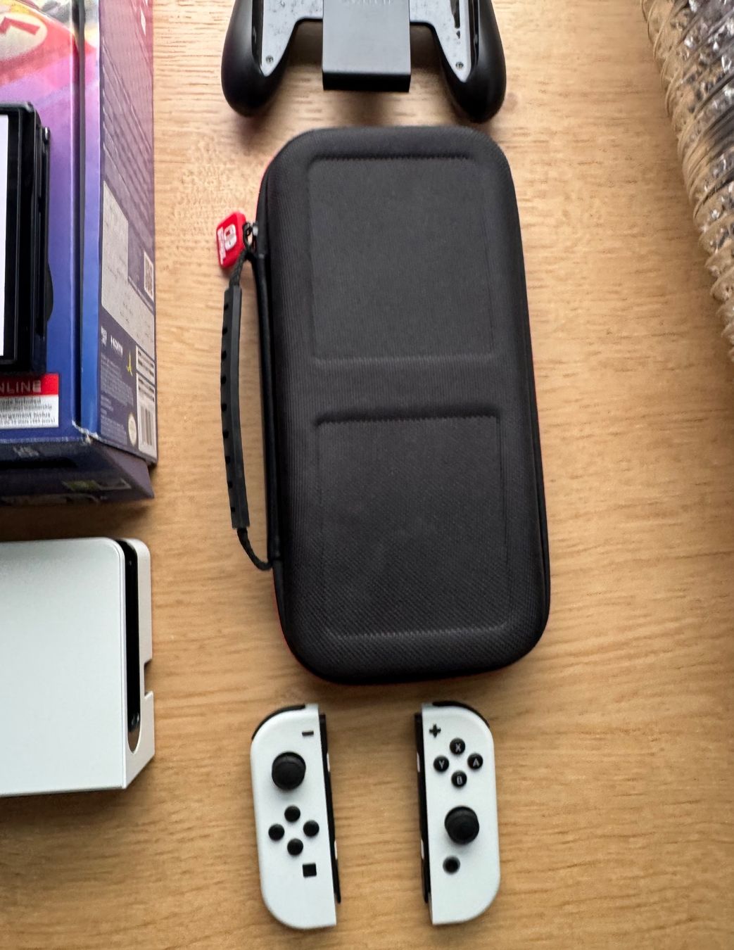 Nintendo Console: Nintendo Switch OLED - Mariokart Edition - Einwandfrei – Nuovo e nell'imballaggio originale da Grabs venduto da Jonery 2