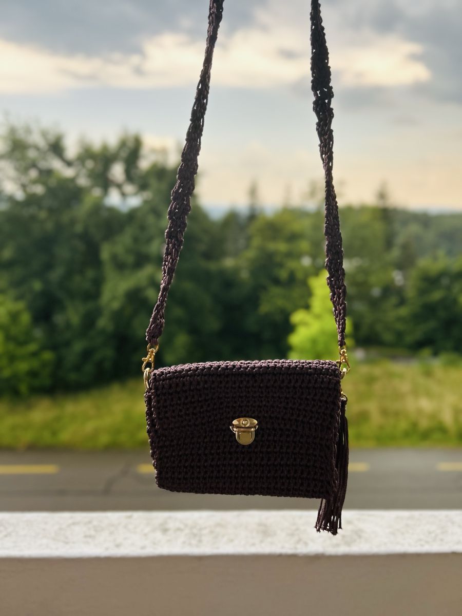 Boohoo Sacs femmes:     Handgemachte Schultertasche – Boho Stil  – Neuf avec emballage d'origine à Neuhausen par pro_9g72 1