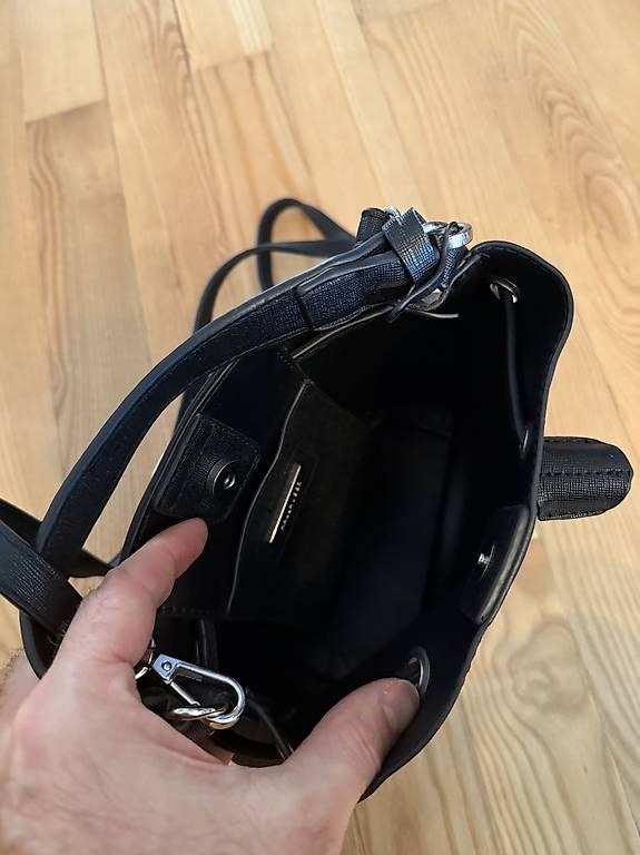 Sacs femmes: Tasche Hallhuber – D'occasion à Basel par siwu1987 1
