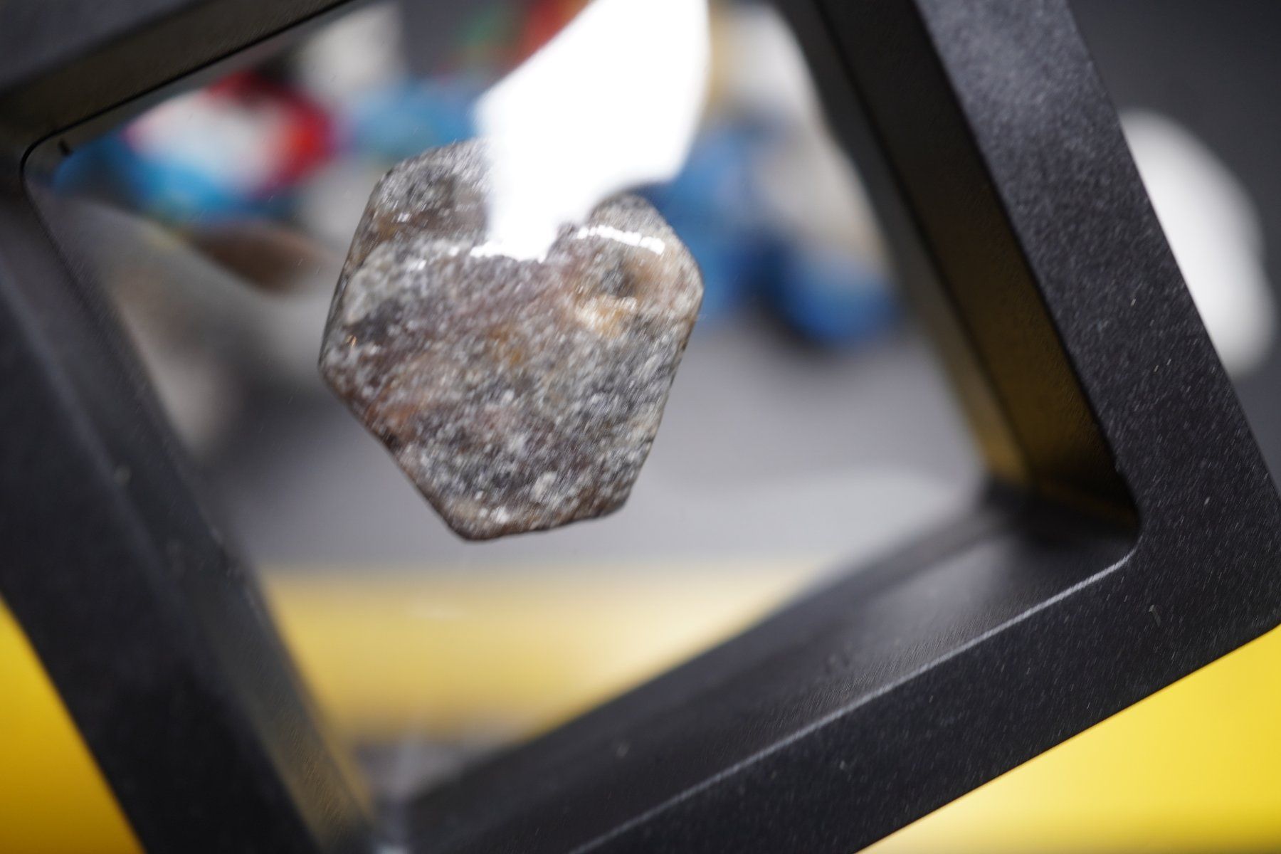 Minerali & Pietre curative: Sapphire    Rohstein im Böxli no2 – Nuovo e nell'imballaggio originale da Eschenbach SG venduto da topstone 1