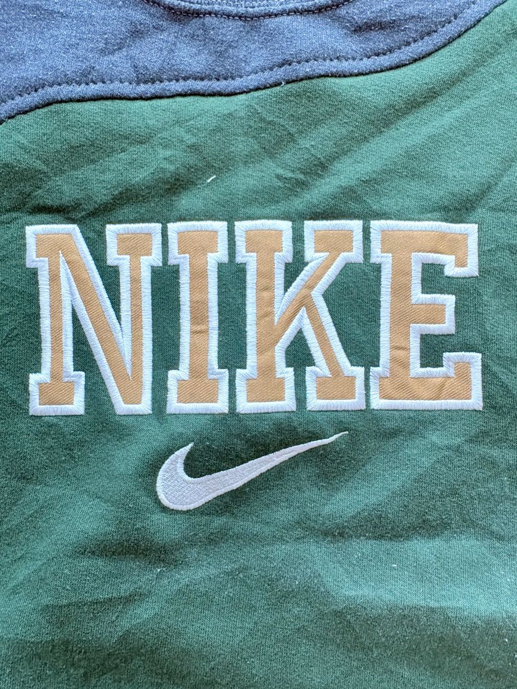 Nike Pullover & Sweatshirts: Nike Pullover – Gebraucht aus Wigoltingen von _vntg_ 1