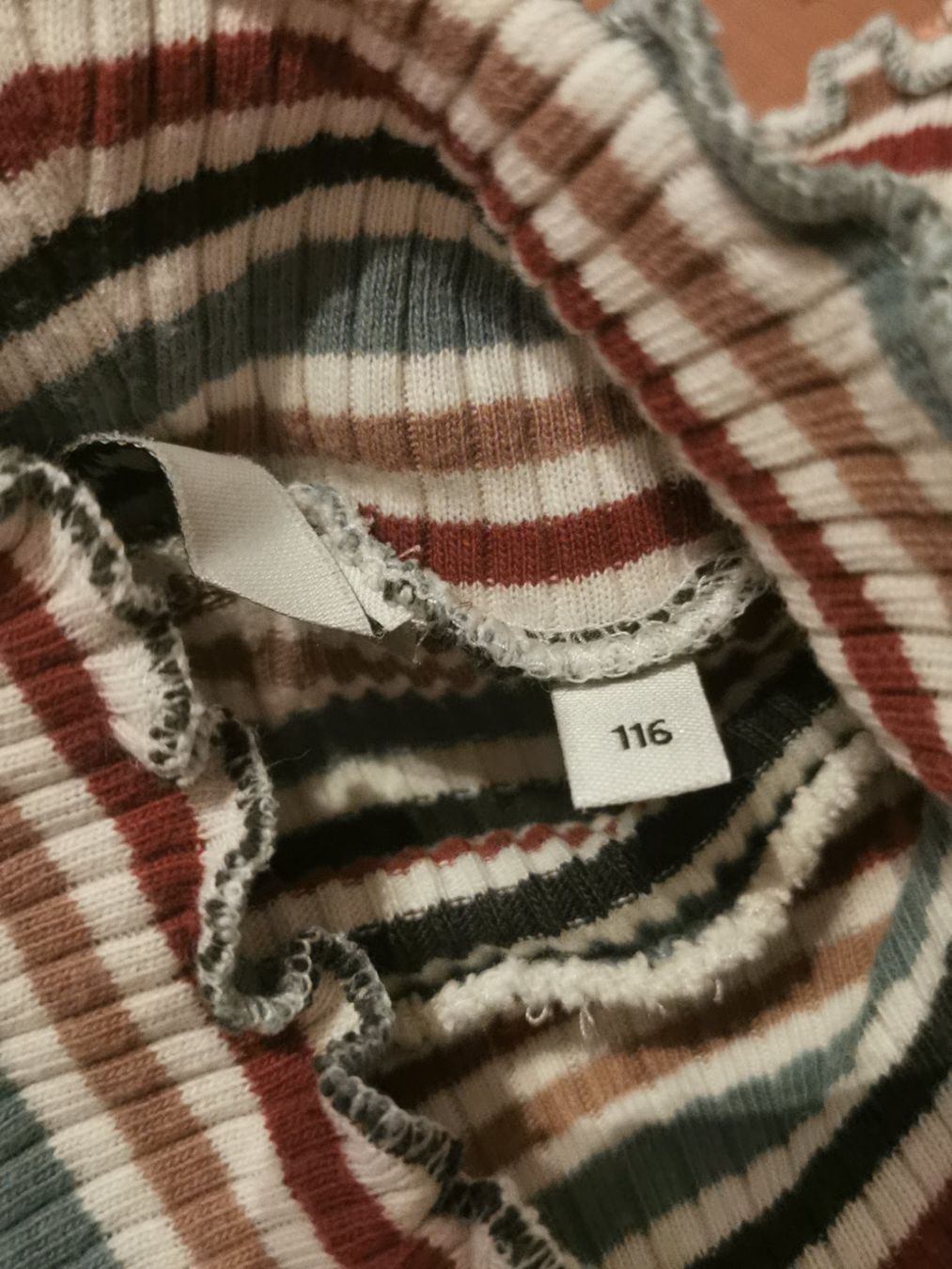 C&A Lotti & Set di vestiti: C&A Langarm Shirt gr.116 – Usato da Zürich venduto da Simfa 2