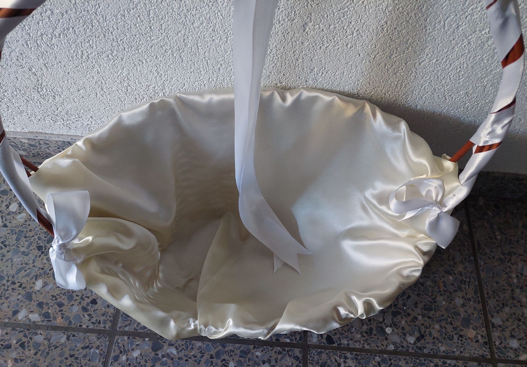 Autres articles pour la maison: Korb für Hochzeiten oder Taufe – Neuf (Voir description) à Stettlen par Dolores1987 1
