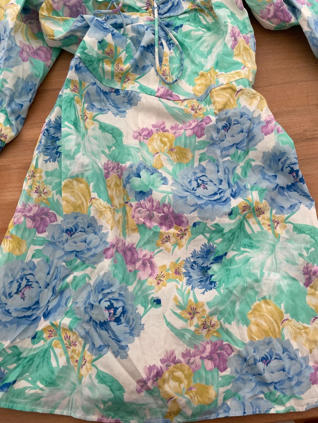 Zara Kleider: Robe Zara Fleurie Manches Bouffantes – Gebraucht aus Sion von Mazarine_ 3
