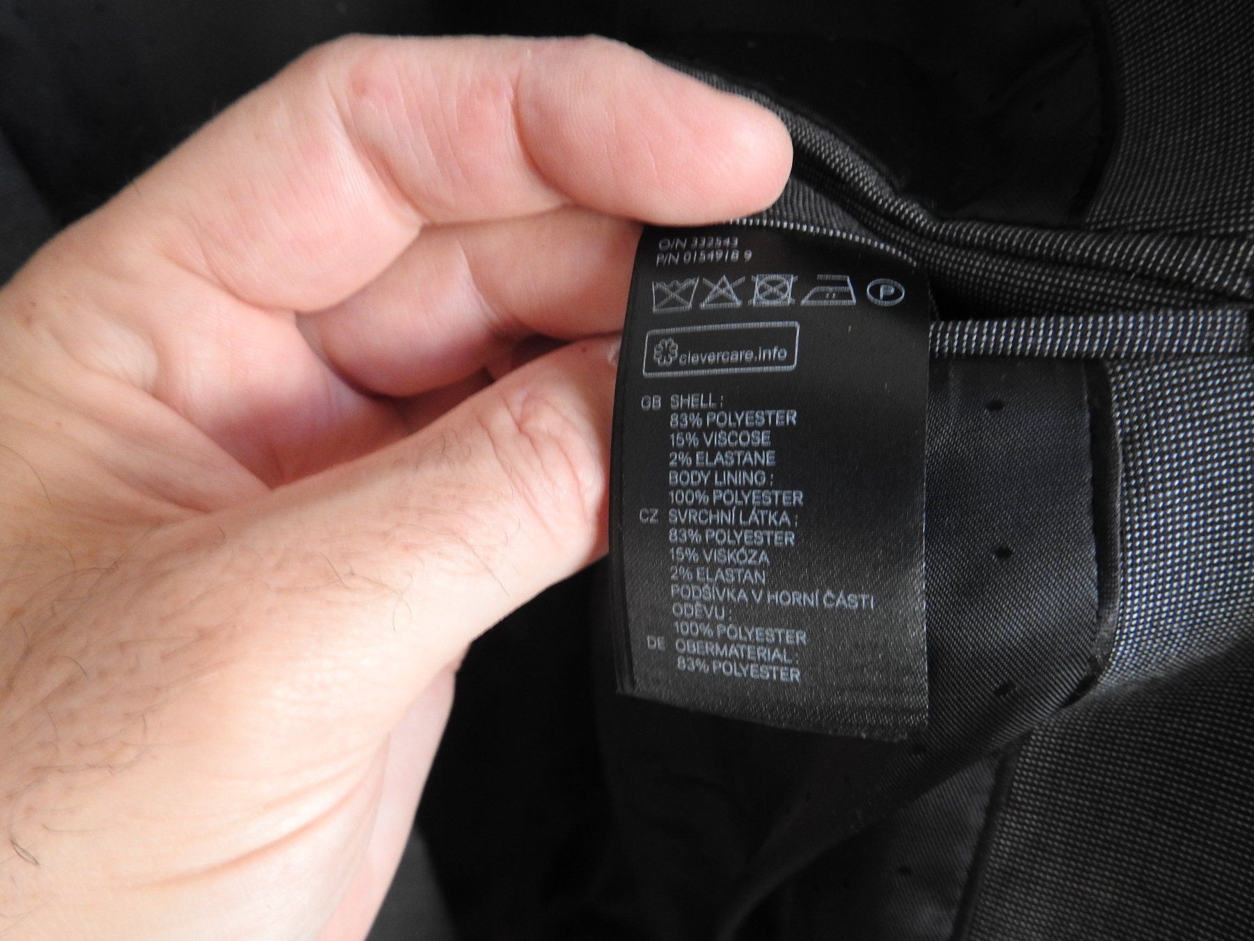 H&M Giacche: Veston von H&M Polyester/Viskose grau Grösse 46 – Usato da Berlingen venduto da puerte 5