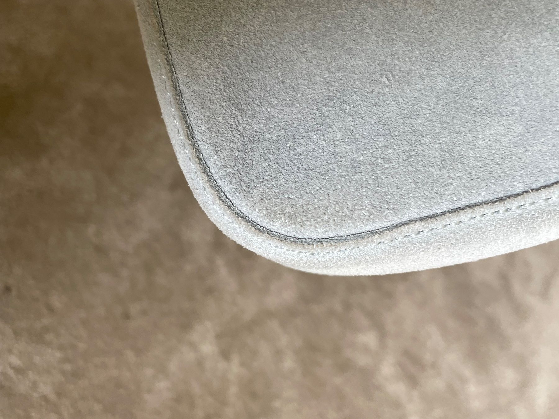 Brandy Melville Taschen für Damen: Sac à main blue en daim Brandy Melville – Gebraucht aus Jussy von Retrove 7