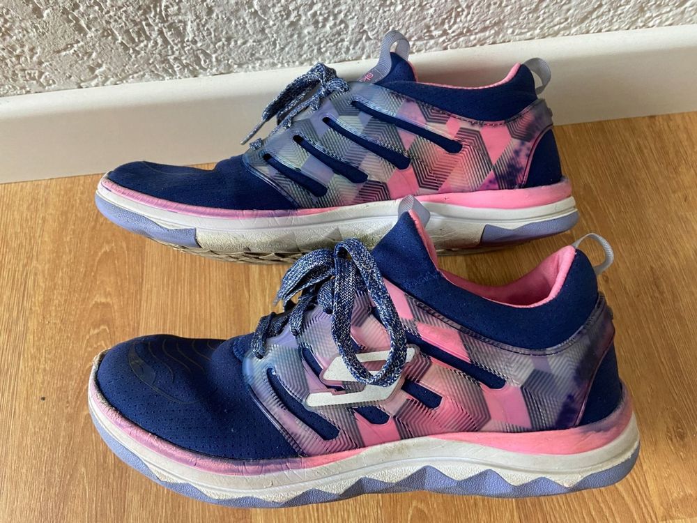 Skechers stretch FIT Gr. 34 | Kaufen auf Ricardo