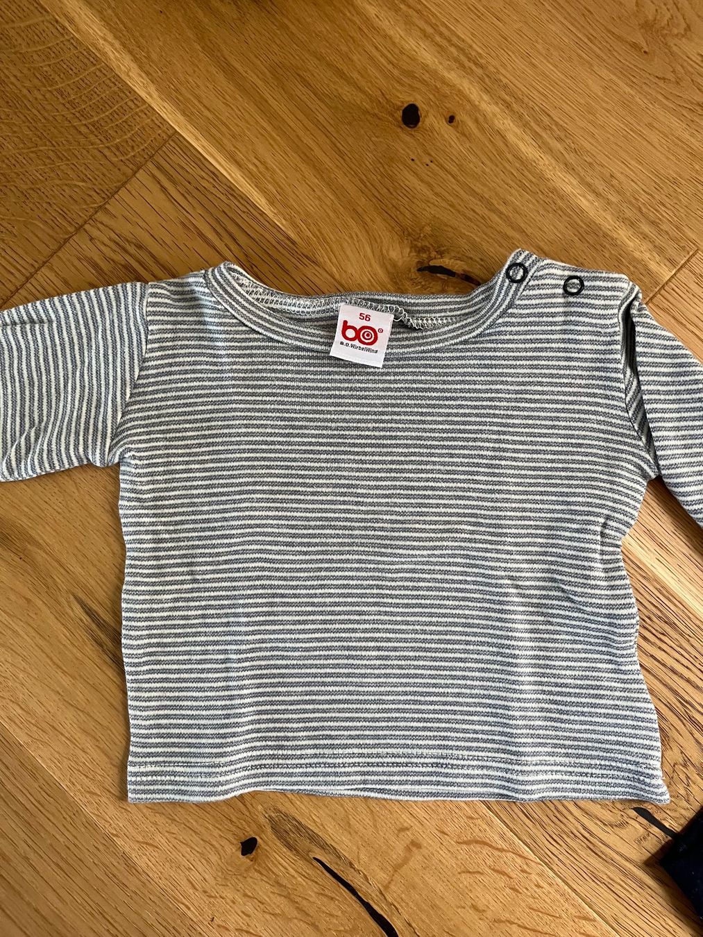Kleiderpakete & -sets: Langarmshirt Set (5 Stück) – Gebraucht aus Islikon von jul_76j2 1