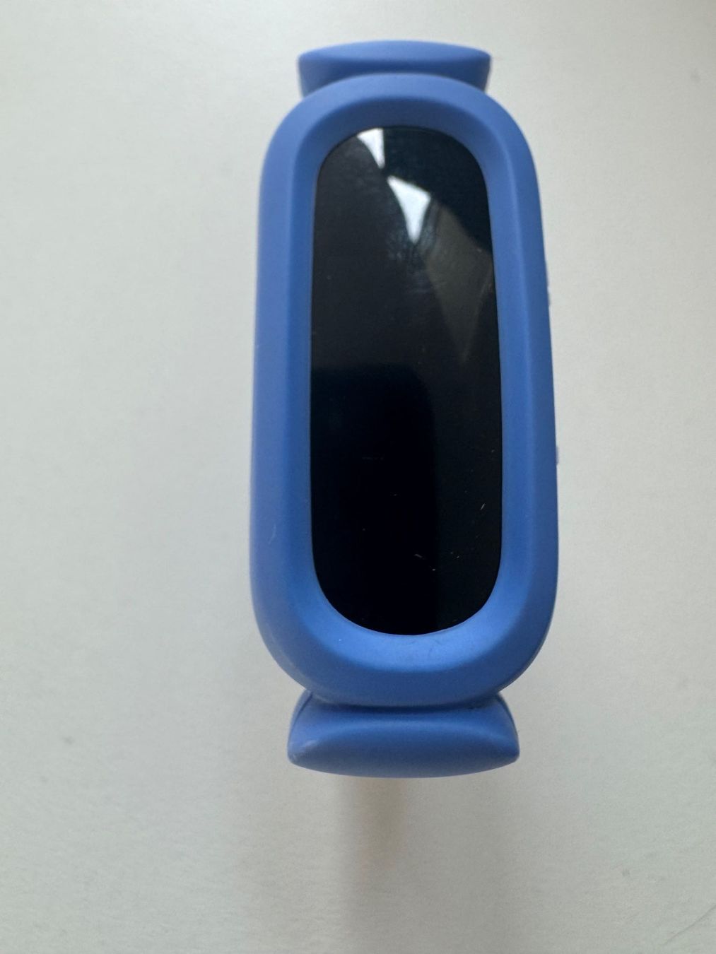 Fitbit Smartwatch: Fitbit Ace 3 bleu avec chargeur – D'occasion à Chatelaine par lae_7h8n