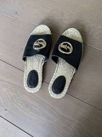 Sandalen von Coach, Gr. 37
