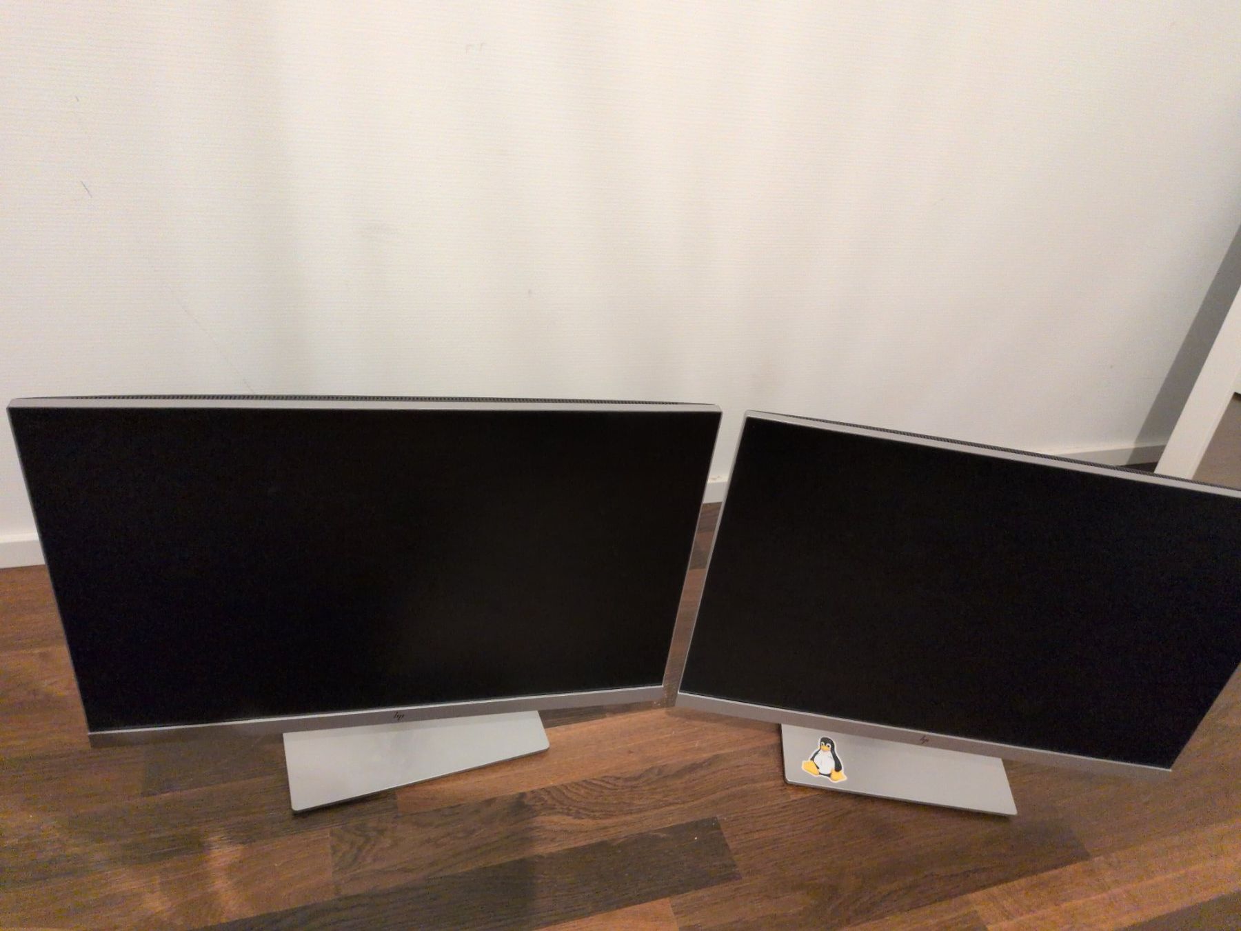 Hewlett Packard Monitore: Écrans HP E243i – Gebraucht aus Grolley von neu_kgz7