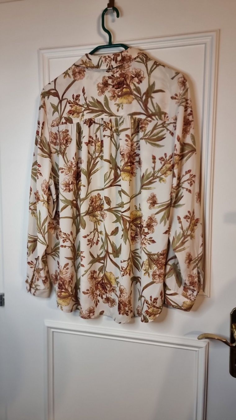 H&M Blusen: Bluse Größe 2XL von H&M – Gebraucht aus Wald ZH von Martin79 5