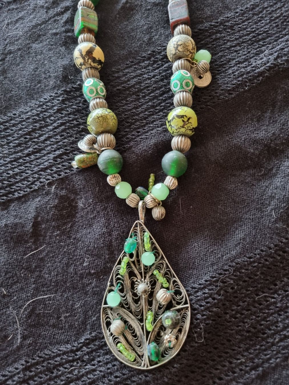 Catenine: Modeschmuck - lange Halskette – Usato da Ueberstorf venduto da andreabruegger 1
