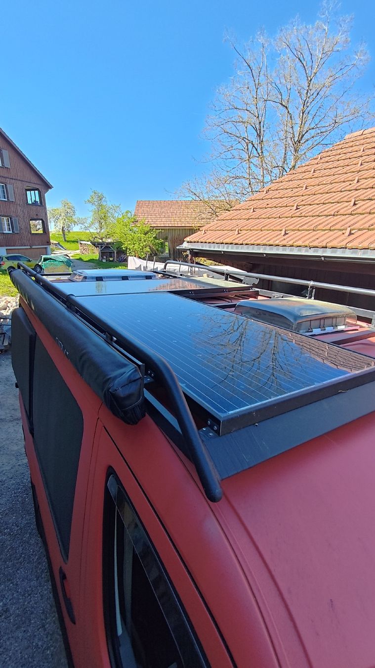 VW Camping Fahrzeuge: VW Crafter Campervan – Gebraucht aus Saland von Ph.Kaeser 2