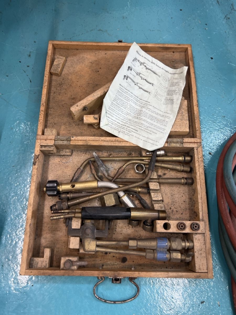 Postes à souder: Autogenes Schweissen – Défectueux à Steffisburg par gfell2 1