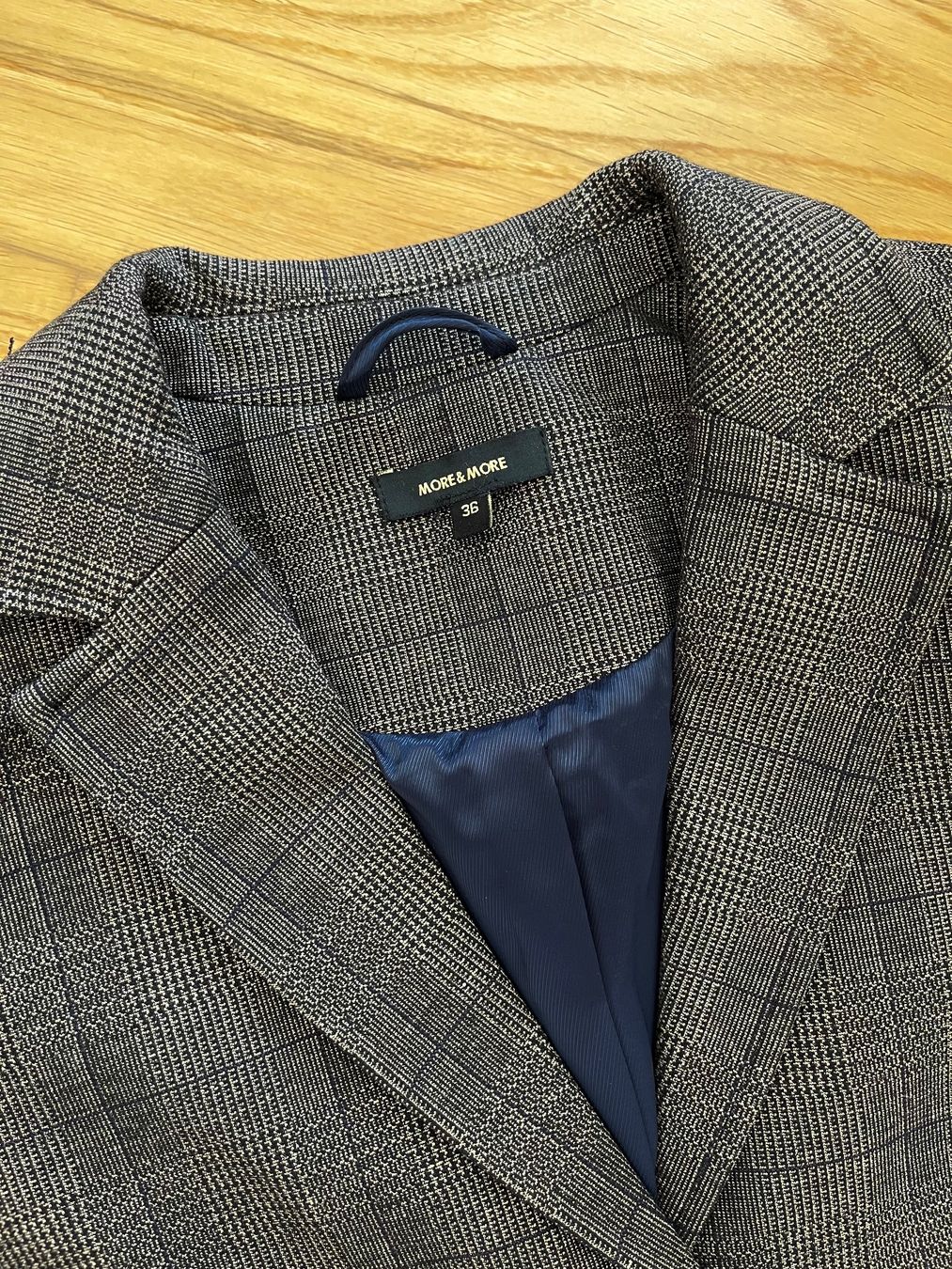 More & More Giacche: Blazer MORE&MORE Grösse 36 – Usato da Glis venduto da lou.fr 1