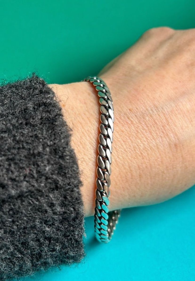 Armbänder & -reifen: Armband Chakra – Gebraucht aus Dittingen von Bellevista