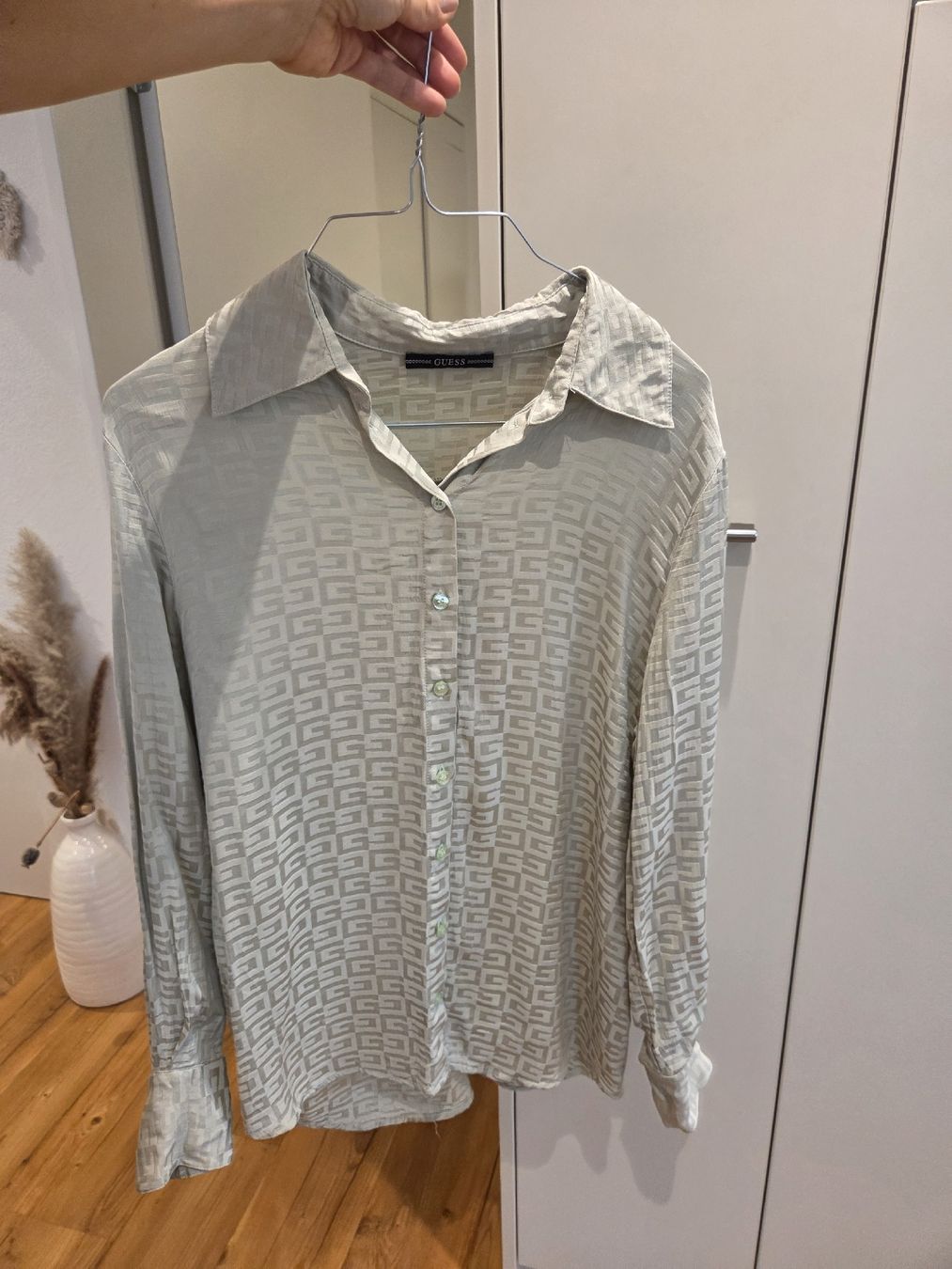 Guess Camicette: Guess Damen Bluse, hellgrün, Grösse 38/M – Nuovo (secondo la descrizione) da Luzern venduto da Sherry56