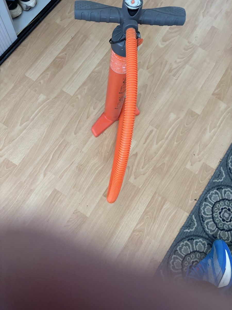 Decathlon Pumpen & Teile: SUP Pumpe Orange Itiwit  – Gebraucht aus Gebenstorf von RetroFuture 1
