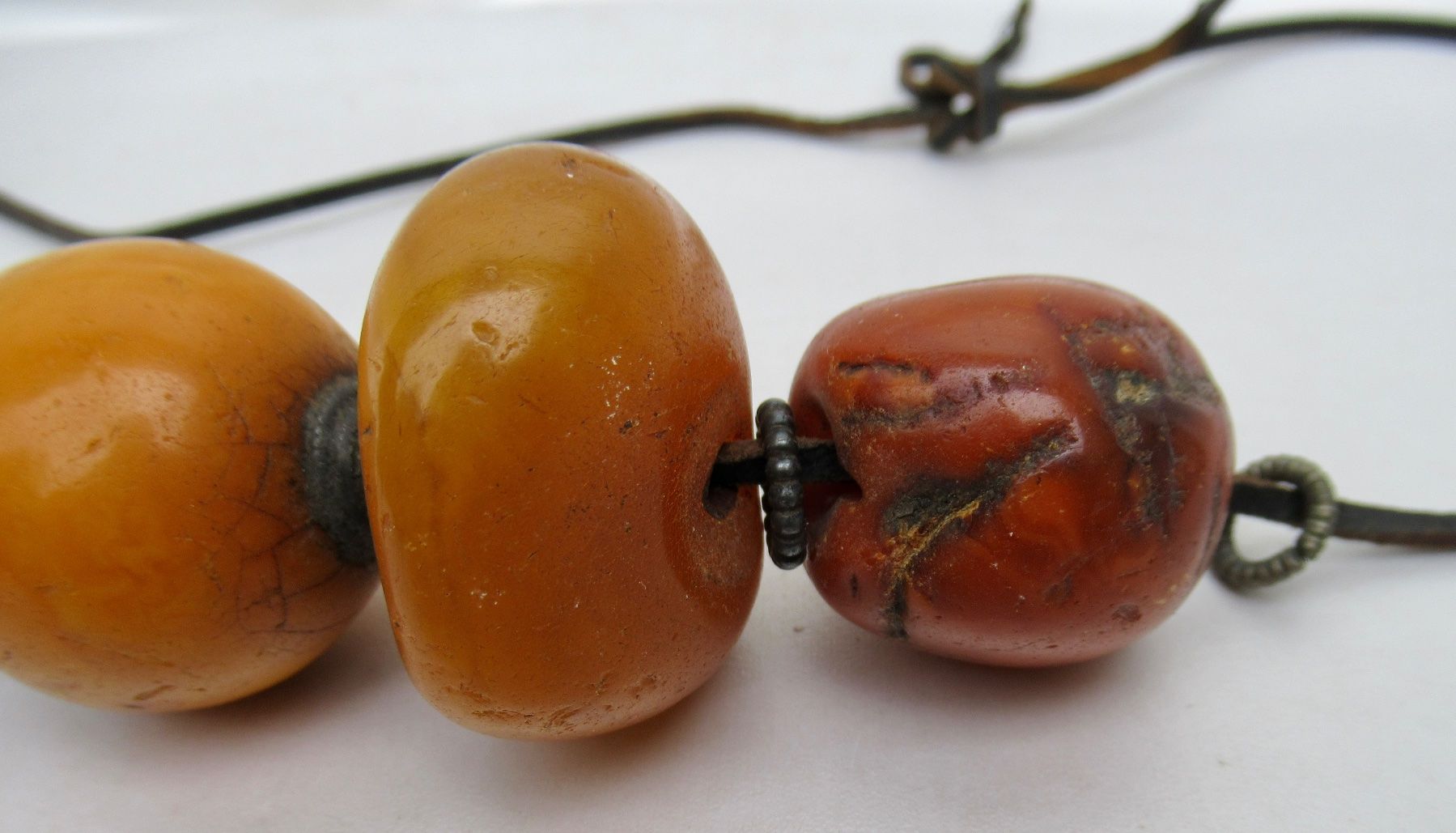 Catenine: Butterscotch Bernstein – Usato da Bern venduto da Colligentes 2
