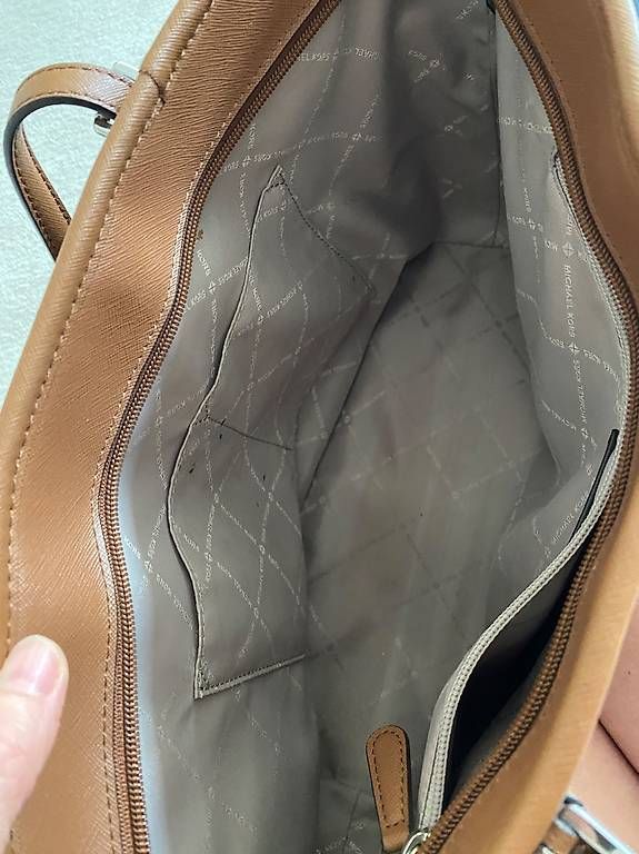 Michael Kors Borse da donna: Michael Kors Tasche braun – Usato da Winterthur venduto da car_gn8b 4