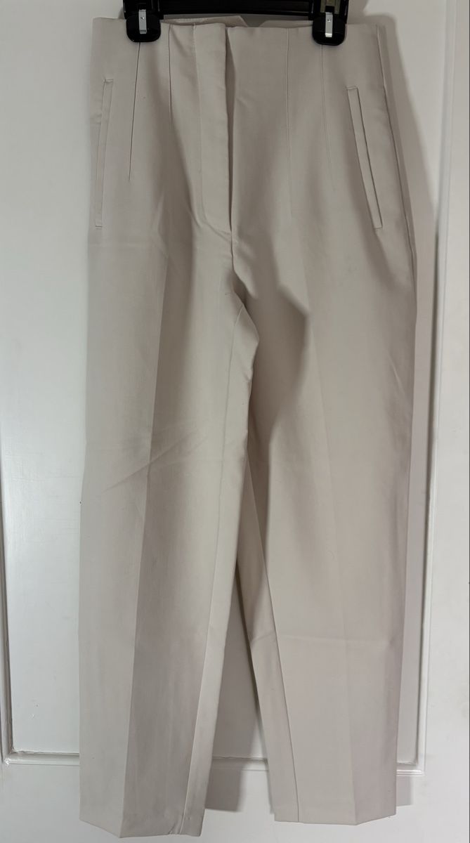 Zara Pantaloni: Beige Zara Hose – Usato da Zürich venduto da kse_nathan