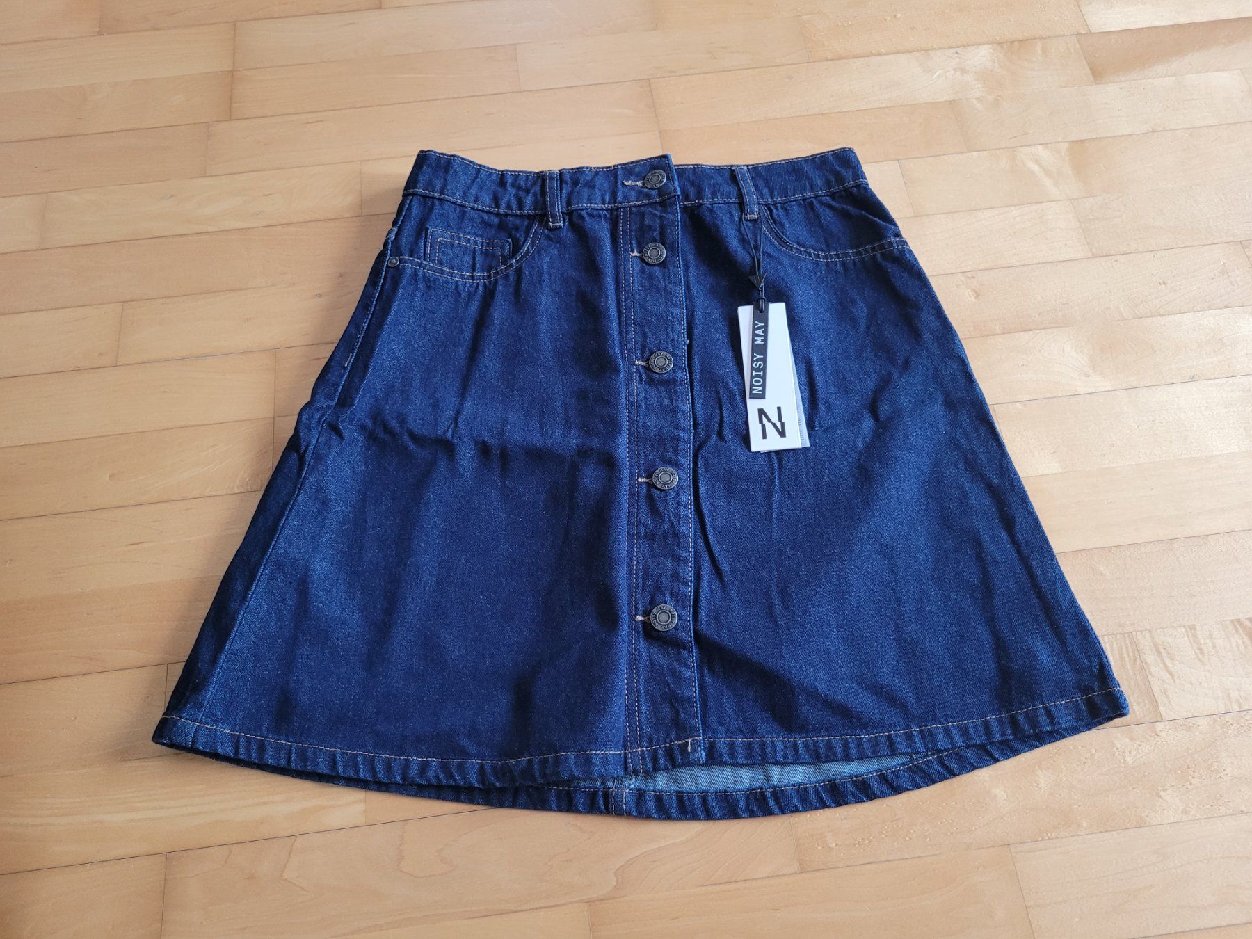 Lotti di vestiti: Diverse Damenkleider – Usato da St. Margrethen SG venduto da SamusAran 1