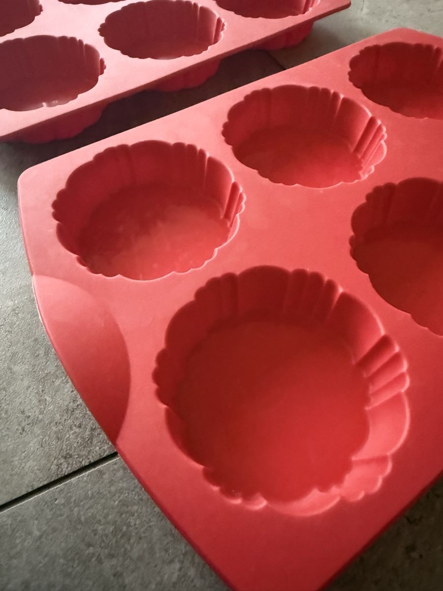 Tupperware Teglie da forno: Silikonform 2st Tupperware – Nuovo e nell'imballaggio originale da Ebikon venduto da nat_jzh5 1