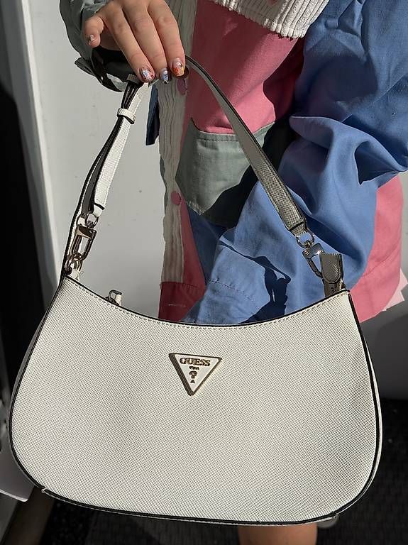 Guess Borse da donna: Guess Tasche – Usato da Meggen venduto da gia_wz2q 2