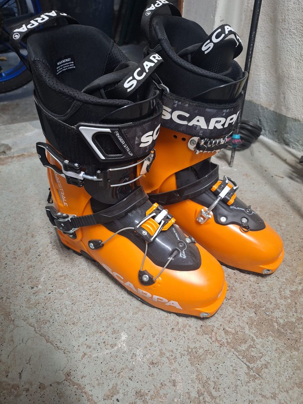 Scarpa Scarpe da uomo: Scarpa Skischuh – Usato da stans venduto da liv_p67r