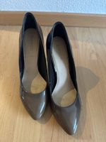 Bianco Pumps Lackoptik braun