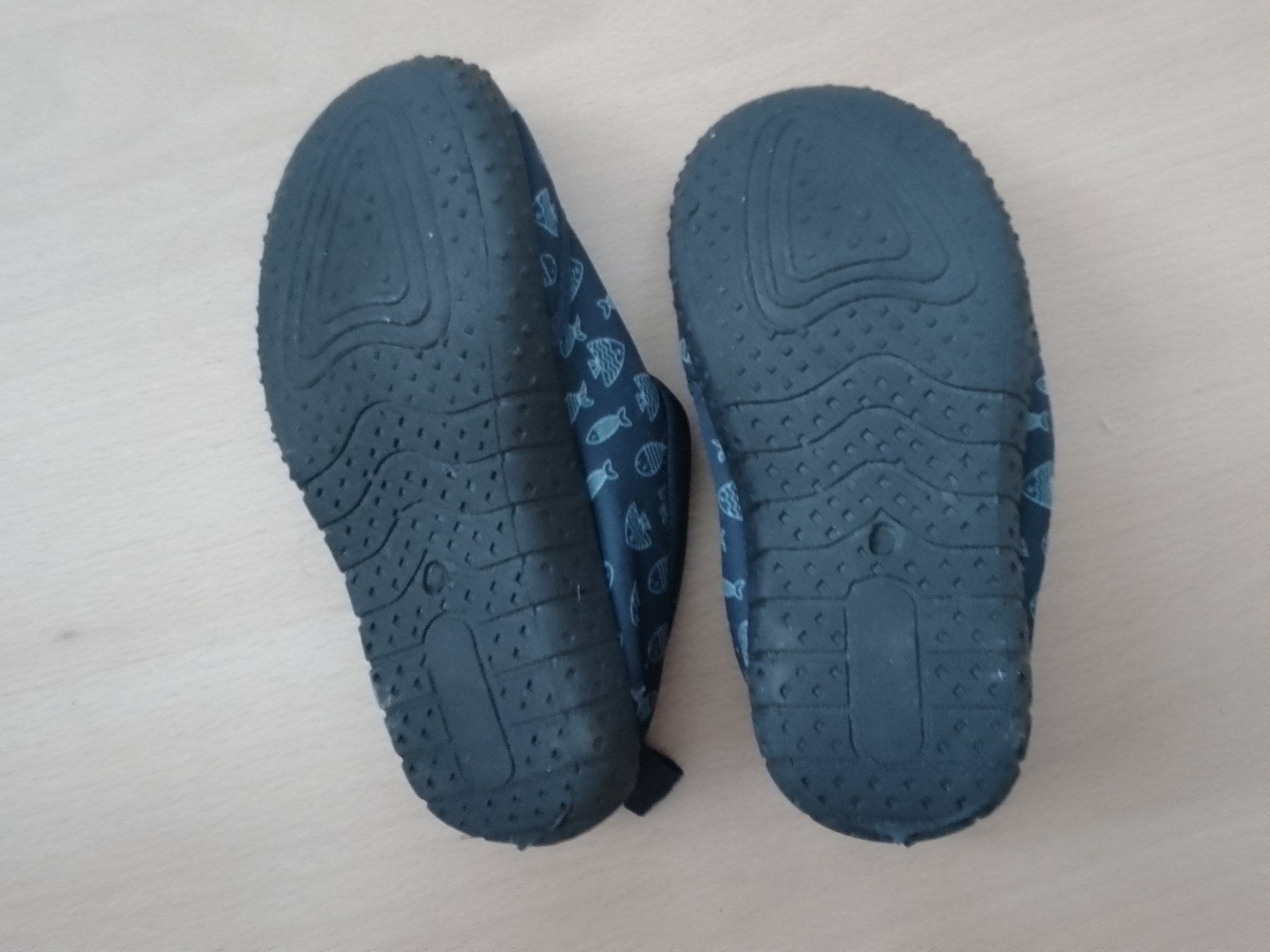 Chaussures hommes: Wasser Schuhe - Unisex – D'occasion à Vaduz par ingenious