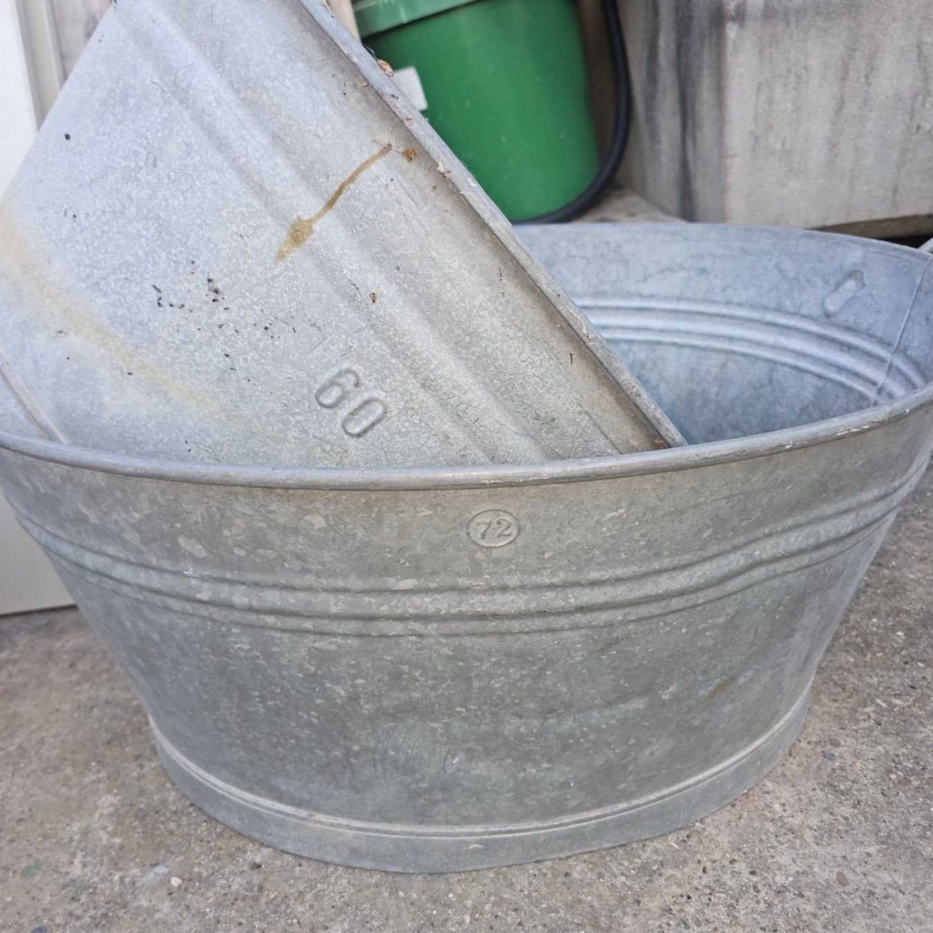 Altre Decorazioni per giardino: Waschzuber 4 Stück !! AB 1.FR !! – Usato da Büren an der Aare venduto da Flipperfinger88 2
