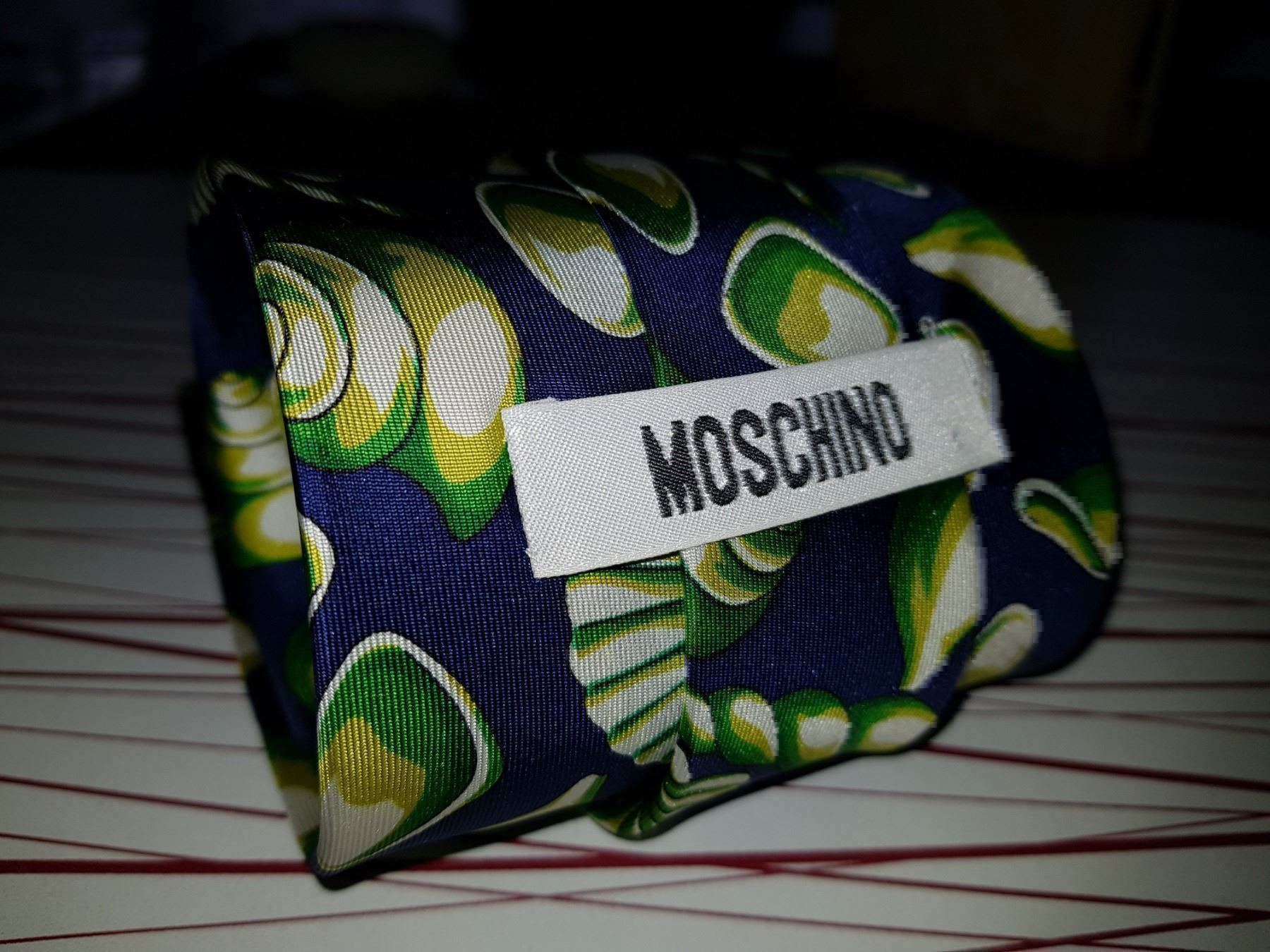 Moschino Krawatten: Cravate en soie / Seiden Krawatte MOSCHINO – Gebraucht aus Cossonay-ville von Super-Price-Quality 3